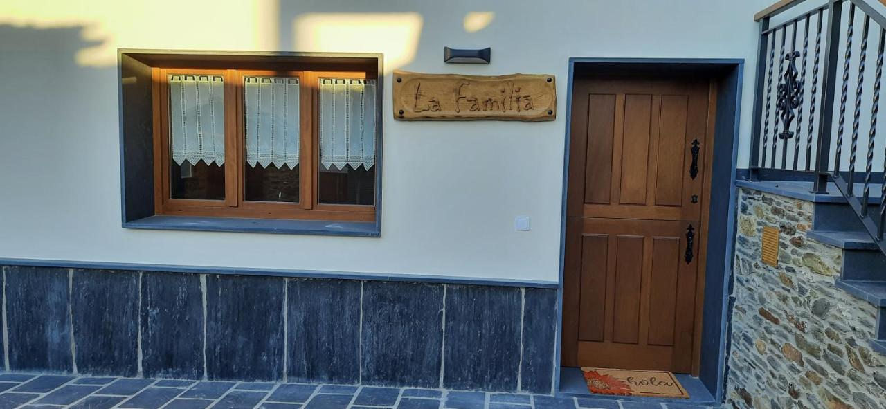 El Rato Apartamentos Rurales Navia Bagian luar foto